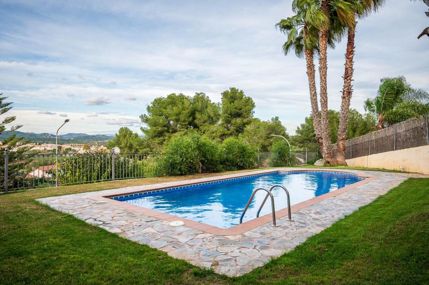 At001 Piscina Privada Y Vistas Villa Tarragona